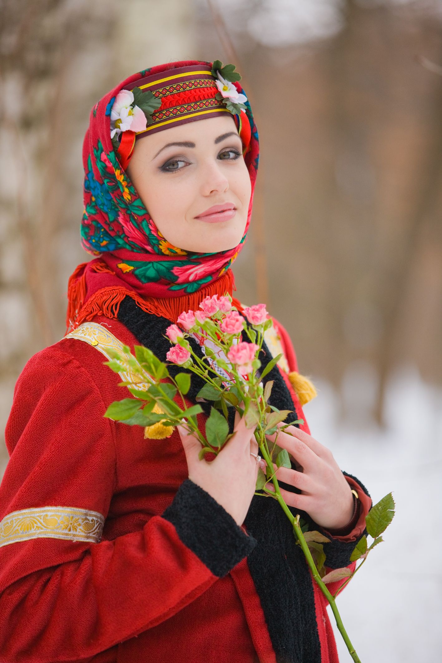 Sexy girl Girls in Slavic costumes in Sri Jayawardenepura-Kotte